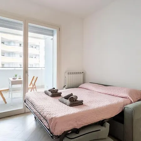 Lägenhet Caltagirone Milano